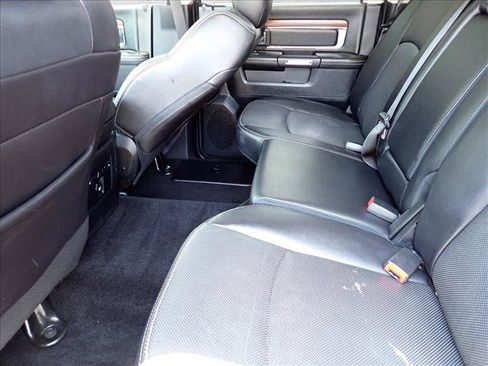 Used 2015 RAM 1500 Laramie w/ Convenience Group AWD/4WD image 10