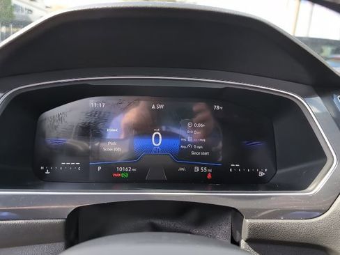 Used 2024 Volkswagen Tiguan S image 12