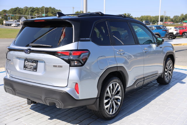 Certified 2026 Subaru Forester Touring AWD/4WD image 5
