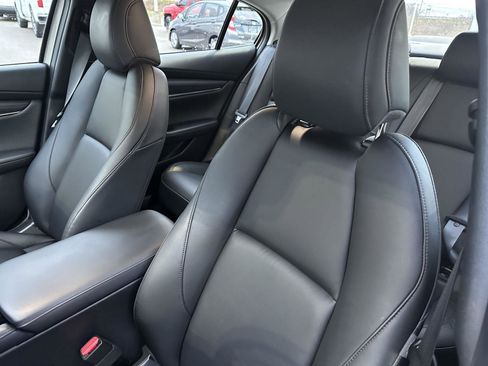 Used 2025 MAZDA MAZDA3 s image 22