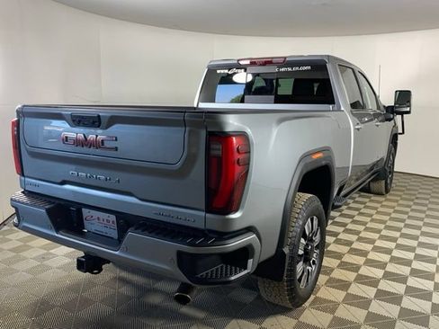 Used 2024 GMC Sierra 2500 Denali w/ Denali Reserve Package AWD/4WD image 16