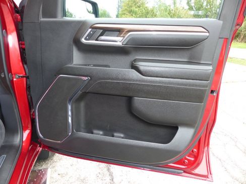 Used 2024 Chevrolet Silverado 1500 RST AWD/4WD image 43