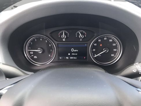 Used 2023 Buick Enclave Essence w/ Experience Buick Package AWD/4WD image 11
