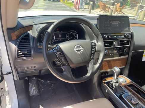 Certified 2023 Nissan Armada SL w/ Cargo Package AWD/4WD image 10
