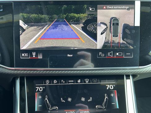 New 2026 Audi SQ8 Prestige image 26