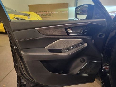 Used 2023 Acura MDX SH-AWD w/ Advance Package image 22