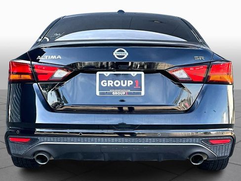 Used 2021 Nissan Altima 2.5 SR image 4