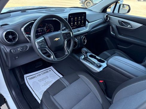 Used 2023 Chevrolet Blazer LT w/ Convenience Package FWD image 16