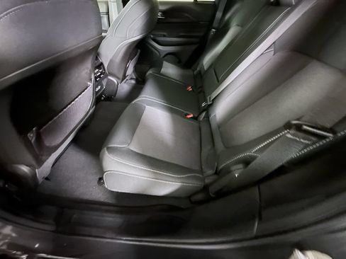 Used 2025 Jeep Grand Cherokee Laredo X AWD/4WD image 27