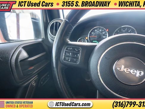 Used 2016 Jeep Wrangler Unlimited Sport w/ Quick Order Package 24S AWD/4WD image 17