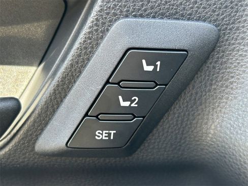 Used 2025 Toyota 4Runner TRD Off-Road Premium image 26