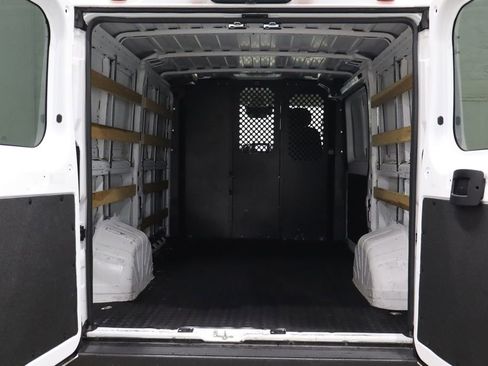 Used 2023 RAM ProMaster 2500 image 11