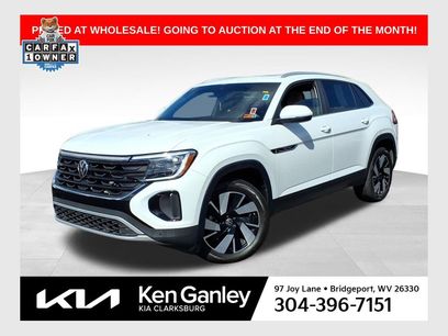 Used 2024 Volkswagen Atlas Cross Sport SE w/ Panoramic Sunroof Package