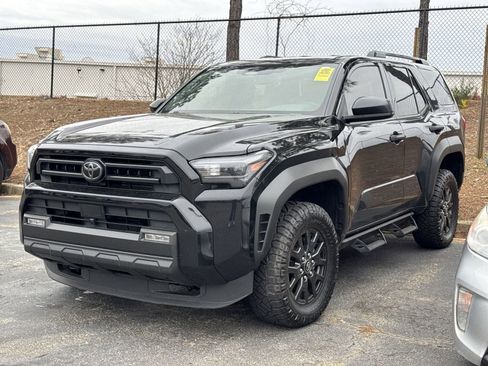 Used 2025 Toyota 4Runner SR5 image 7