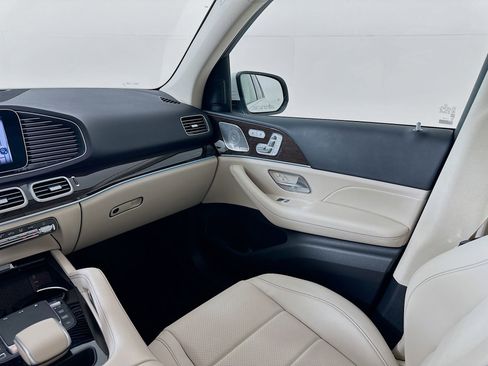 Used 2025 Mercedes-Benz GLE 350 4MATIC image 26