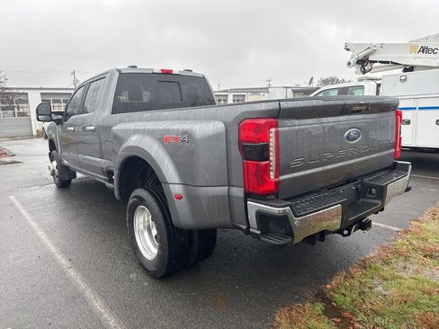 Used 2023 Ford F350 Lariat w/ Lariat Ultimate Package image 5