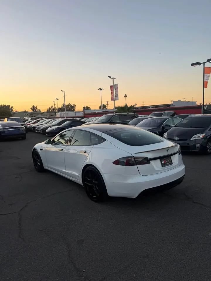 Used 2021 Tesla Model S Plaid AWD/4WD image 4
