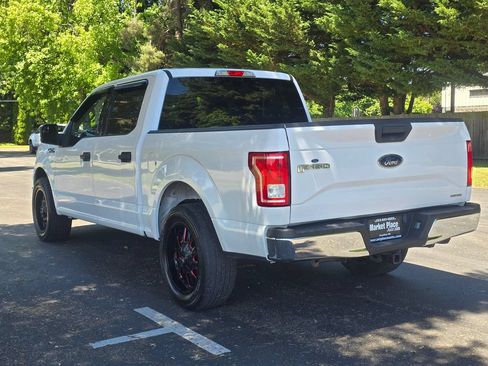 Used 2015 Ford F150 XLT w/ Equipment Group 301A Mid RWD image 4