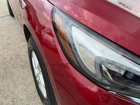 Used 2019 Buick Enclave Essence image 27