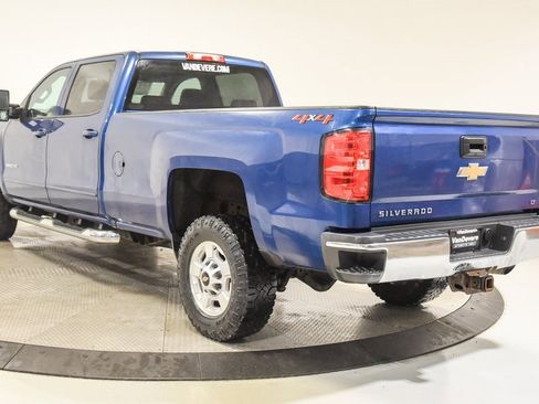Used 2018 Chevrolet Silverado 2500 LT w/ All Star Edition image 9