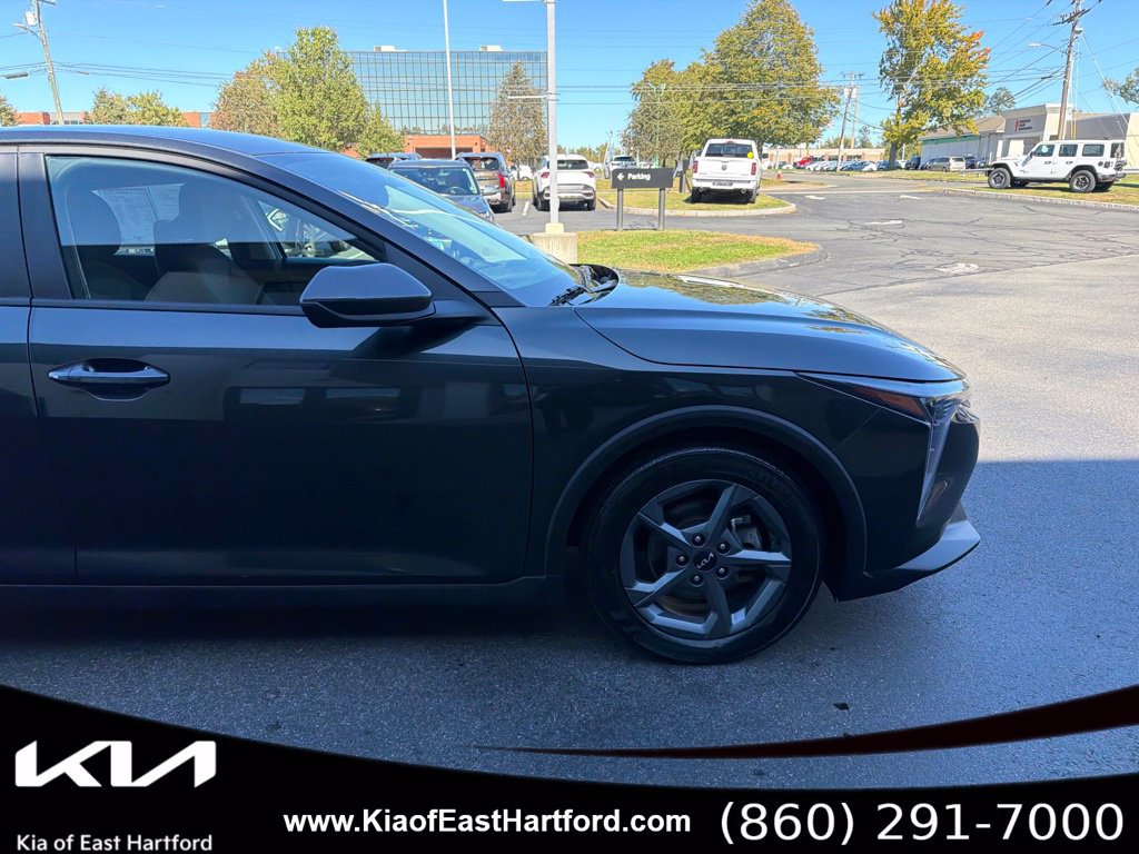 Used 2025 Kia K4 FWD image 5