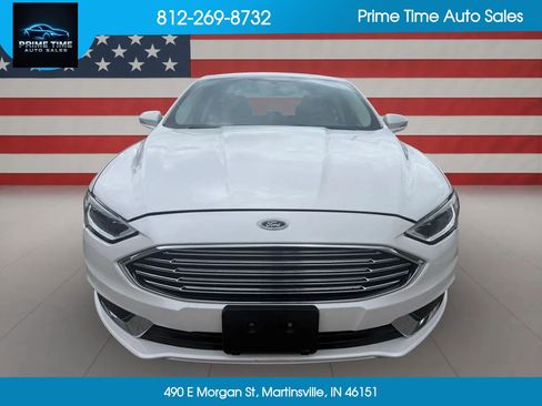 Used 2018 Ford Fusion SE w/ Fusion SE Technology Package FWD image 7
