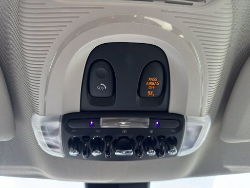 Used 2022 MINI Cooper Countryman FWD image 17