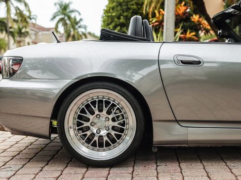 Used 2005 Honda S2000 image 22