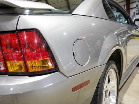 Used 2001 Ford Mustang Cobra image 31