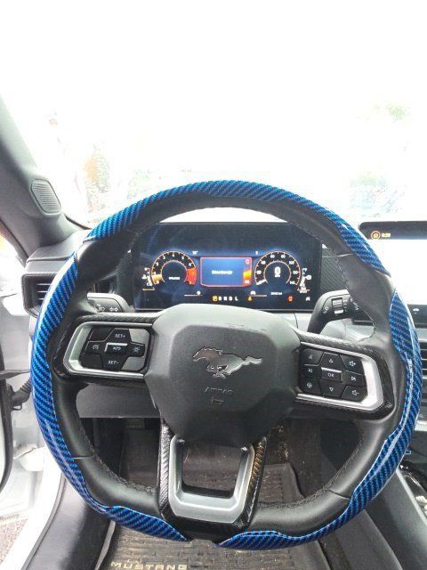 Used 2024 Ford Mustang Coupe RWD image 14