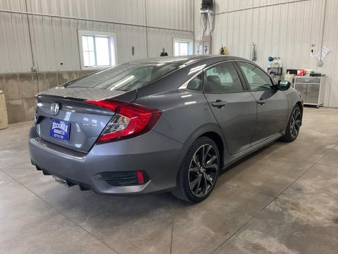 Used 2021 Honda Civic Sport image 5