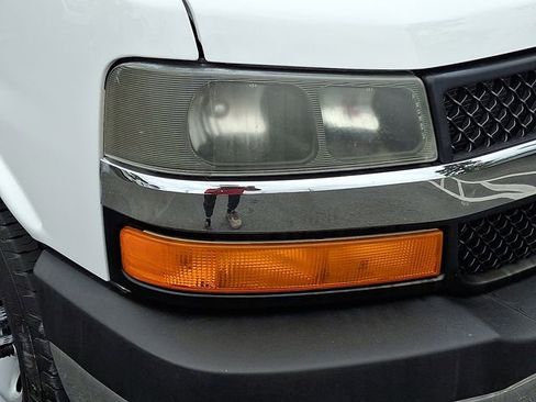 Used 2014 Chevrolet Express 3500 LT w/ LT Preferred Equipment Group image 11