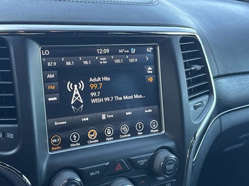 Used 2018 Jeep Grand Cherokee High Altitude image 25