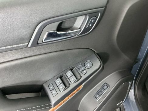 Used 2015 Chevrolet Tahoe LTZ AWD/4WD image 11
