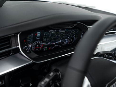 New 2026 Audi A8 L 3.0T AWD/4WD image 13