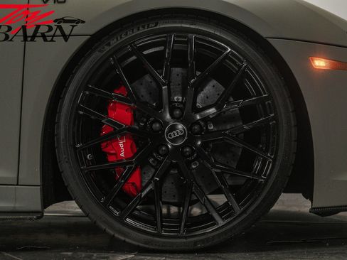 Used 2017 Audi R8 V10 plus image 21