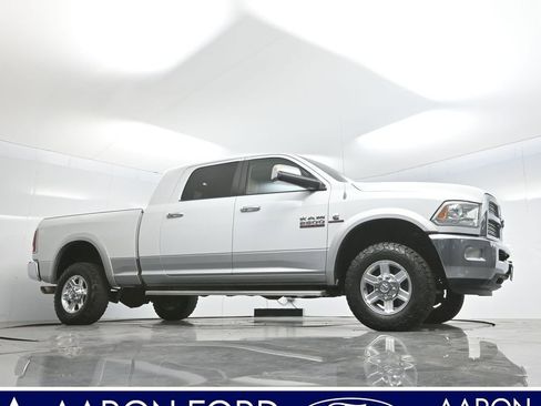 Used 2013 RAM 2500 Laramie w/ Convenience Group image 3