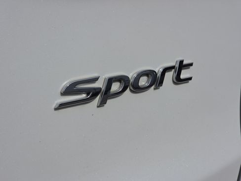 Used 2013 Hyundai Santa Fe Sport w/ Popular Equipment Pkg FWD image 9