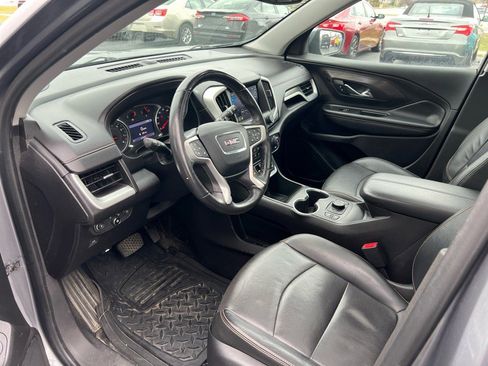 Used 2019 GMC Terrain SLT w/ Preferred Package image 17