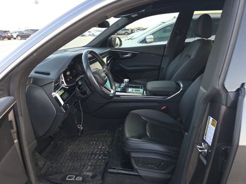 Used 2019 Audi Q8 Premium Plus w/ Premium Plus AWD/4WD image 10