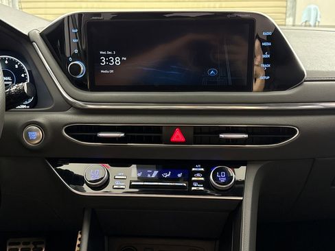 Used 2022 Hyundai Sonata SEL Plus image 19