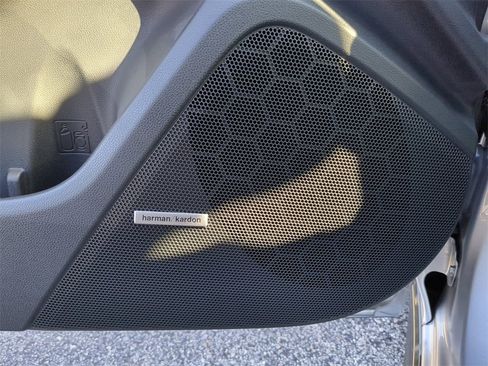 Used 2025 Subaru Impreza RS image 18