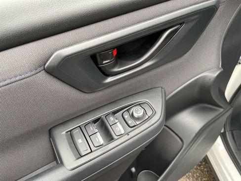 Used 2025 Subaru Forester Premium image 24