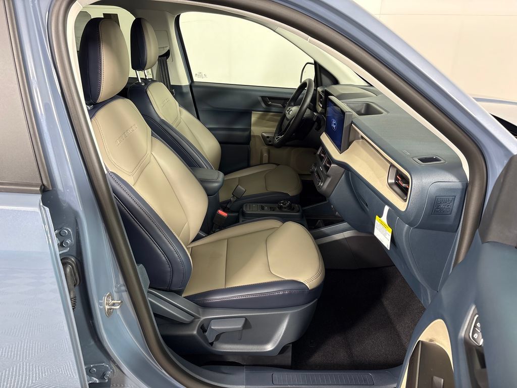 New 2026 Ford Maverick Lariat w/ 4K Tow Package AWD/4WD image 5