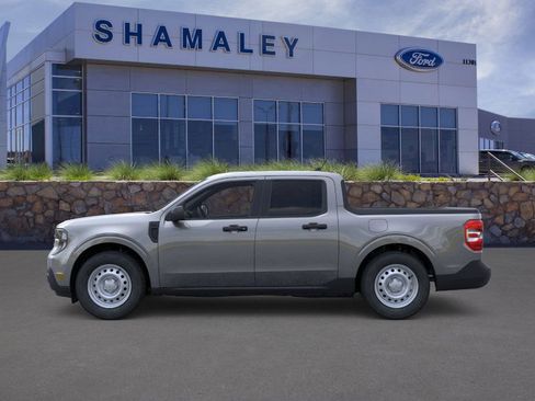 New 2025 Ford Maverick XL image 3