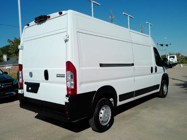 Used 2025 RAM ProMaster 2500 w/ Convenience Group FWD image 10