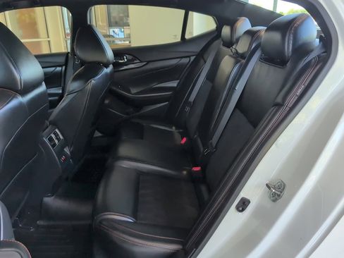Used 2020 Nissan Maxima SR w/ Sport Mat Group image 32