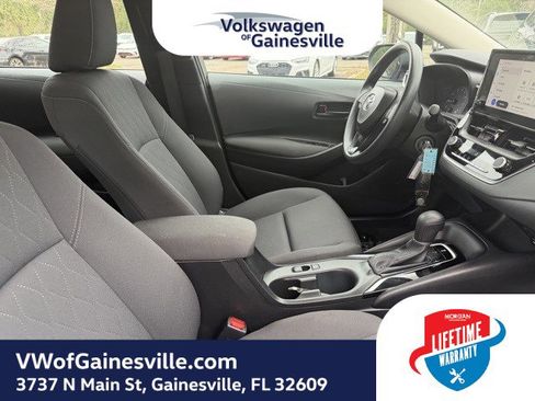 Used 2024 Toyota Corolla LE image 9