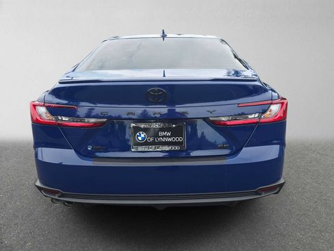 Used 2025 Toyota Camry SE w/ Multimedia Upgrade Package FWD image 4
