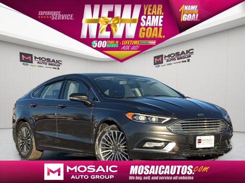 Used 2017 Ford Fusion SE w/ Fusion SE Technology Package image 1